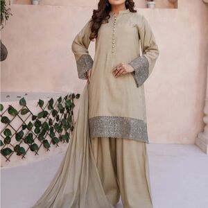 Elegant Beige Women's Dress